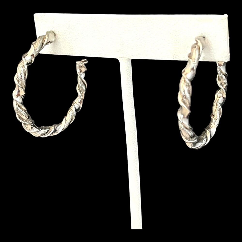 Vintage 1980s Earrings Silver Tone Twisted Rope Hoop Original Stock - 3V
